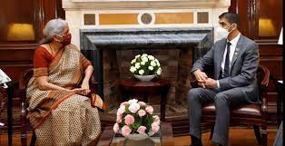 व्यापक आर्थिक भागीदारी समझौते ( सीईपीए ) : संयुक्त अरब अमीरात के विदेश व्यापार राज्य मंत्री डॉ. थानी बिन अहमद अल जायौदी ने केंद्रीय वित्त मंत्री निर्मला सीतारमण से की मुलाकात