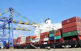 पटाखों के अवैध आयात को रोकने के लिए ऑपरेशन फायर ट्रेल : 5.01 करोड़ रुपए के 83,520 चीनी पटाखों की तस्करी नाकाम, 4 गिरफ्तार