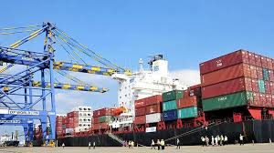 पटाखों के अवैध आयात को रोकने के लिए ऑपरेशन फायर ट्रेल : 5.01 करोड़ रुपए के 83,520 चीनी पटाखों की तस्करी नाकाम, 4 गिरफ्तार