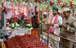 मुसाब अजीम ने सूफी संत हक्कानी शाह के 251 वें सालाना उर्स में मुसाब अजीम ने की शिरकत, बिहार विधानसभा चुनाव में इंडिया गठबंधन की जीत के लिए दुआएं