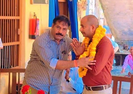 हीरालाल जायसवाल इंटर कॉलेज के नए प्रबंधक ने समारोहपूर्वक पदभार किया ग्रहण, 1954 से अस्तित्व में आया यह इंटर कालेज, इस कालेज ने दिए कई आईएएस व आईपीएस
