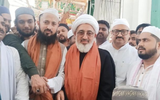 ईरान के सुप्रीम लीडर अयातुल्लाह अली खामेनाई के प्रतिनिधि ने किछौछा दरगाह में की जियारत, मांगी दुआएं, कहा-इंडिया व ईरान के बीच और मधुर व मजबूत रिश्ते बने रहेंगे