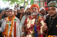 उर्स पर निकला फोकराओं का जुलूस, मलंग शाह के सज्जादानशीन आलम शाह ने रसूमात की अदायगी की, लंगर का भी हुआ वितरण