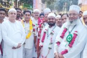 बसखारी के जुलूस में दिखा गंगा जमुनी तहजीब व भाईचारे की मिसाल, किछौछा दरगाह से भी निकला ऐतिहासिक जुलूस