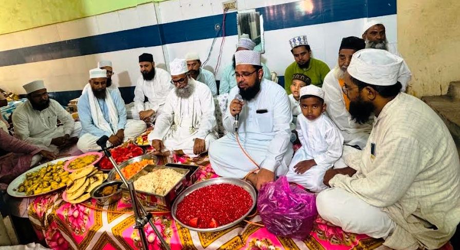 बुजुर्ग रियाज अहमद की 40 वीं बरसी पर हुआ विशेष जलसा, मांगी गईं दुआएं